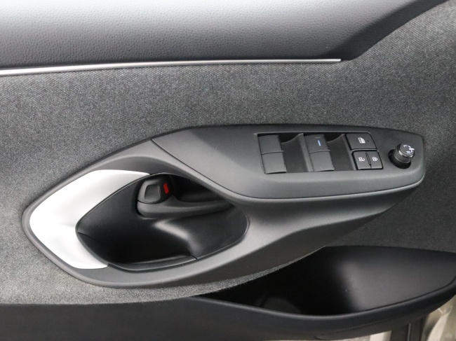 Toyota Yaris - 1.5 VVT-i Dynamic Trekhaak