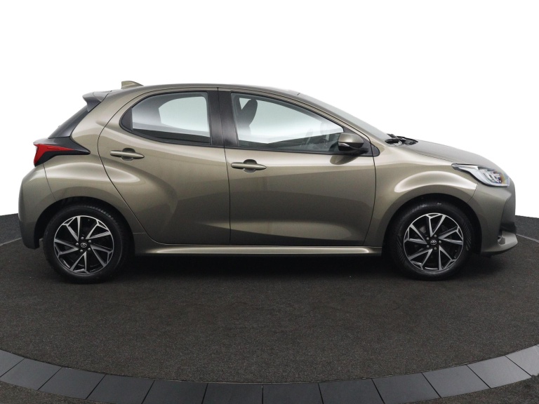 Toyota Yaris - 1.5 VVT-i Dynamic Trekhaak 8