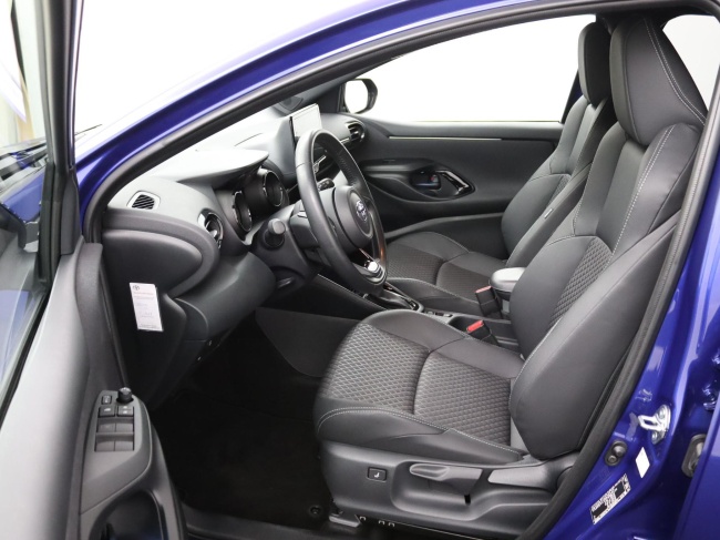 Toyota Yaris - 1.5 Hybrid Executive Origineel Nederlands