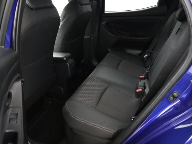 Toyota Yaris - 1.5 Hybrid Executive Origineel Nederlands