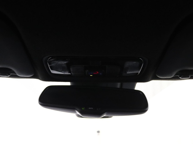 Toyota Yaris - 1.5 Hybrid Executive Origineel Nederlands