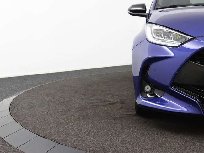 Toyota Yaris - 1.5 Hybrid Executive Origineel Nederlands