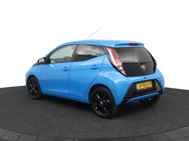 Toyota Aygo - 1.0 VVT-i x-cite 12