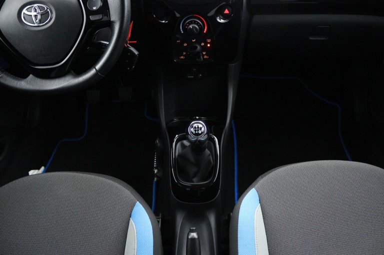 Toyota Aygo - 1.0 VVT-i x-cite 26