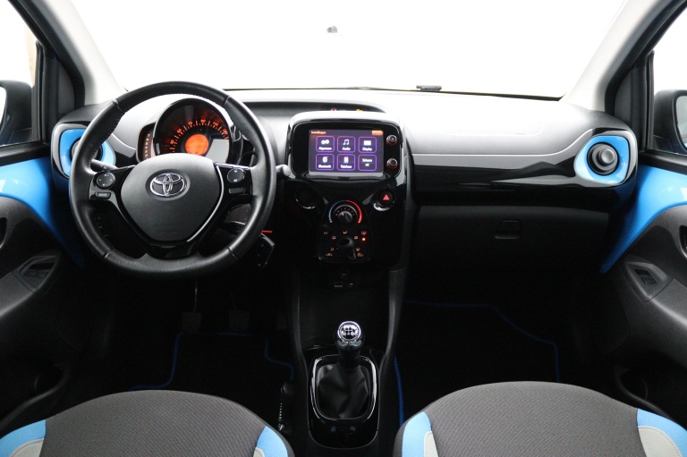Toyota Aygo - 1.0 VVT-i x-cite 4