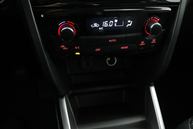 Suzuki Vitara - 1.4 Boosterjet Smart Hybrid Comfort 13