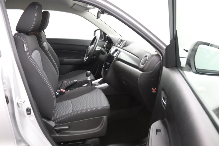 Suzuki Vitara - 1.4 Boosterjet Smart Hybrid Comfort 23