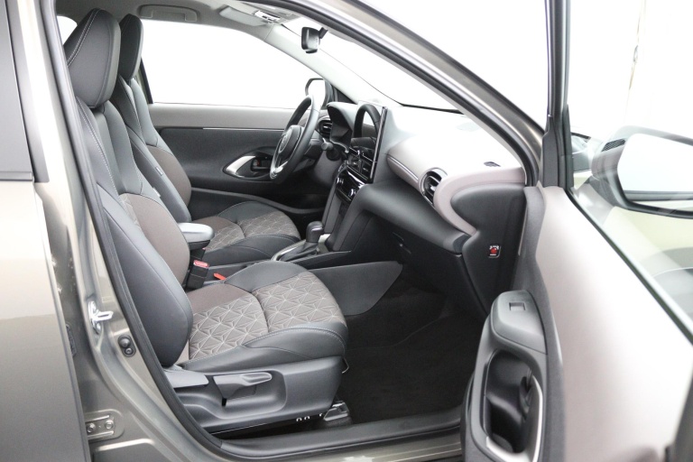 Toyota Yaris Cross - 1.5 Hybrid 130 Executive 22