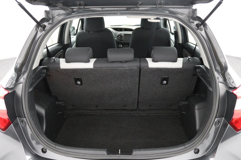 Toyota Yaris - 1.5 Hybrid 23