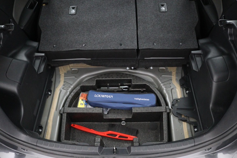 Toyota Yaris - 1.5 Hybrid 32