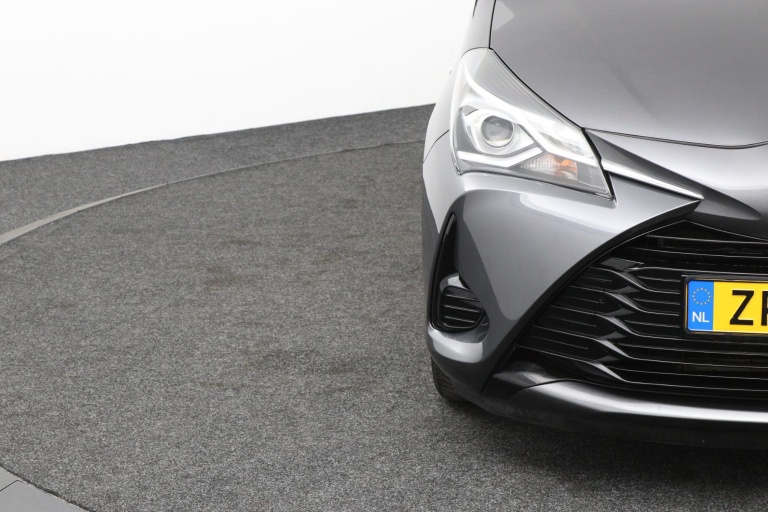 Toyota Yaris - 1.5 Hybrid 34