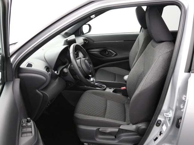 Toyota Yaris Cross - 1.5 Hybrid 115 First Edition