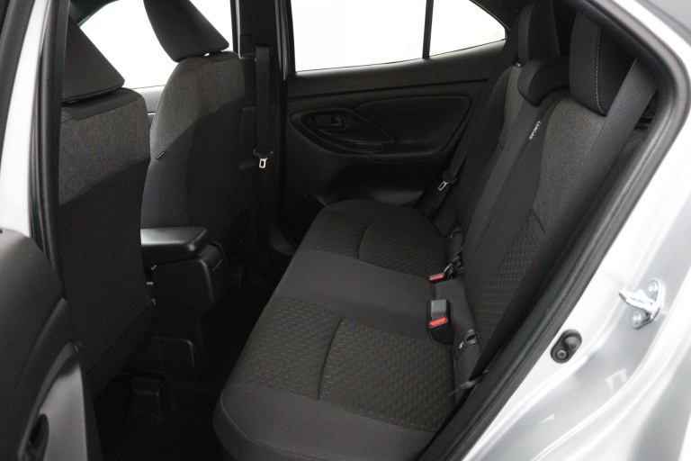 Toyota Yaris Cross - 1.5 Hybrid 115 First Edition 18