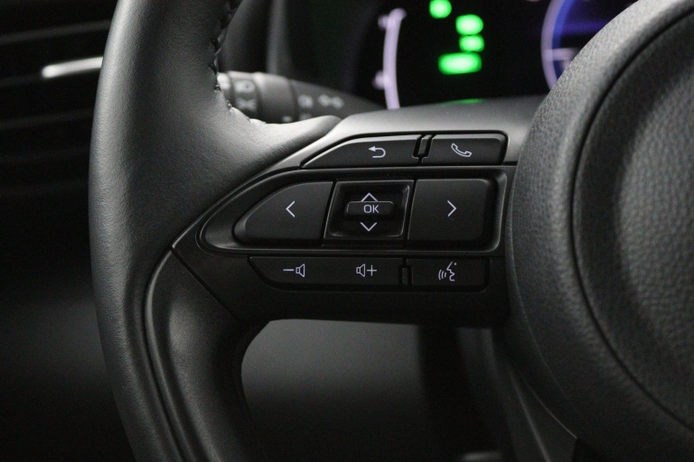 Toyota Yaris Cross - 1.5 Hybrid 115 First Edition 19
