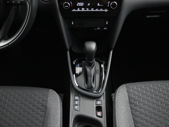 Toyota Yaris Cross - 1.5 Hybrid 115 First Edition
