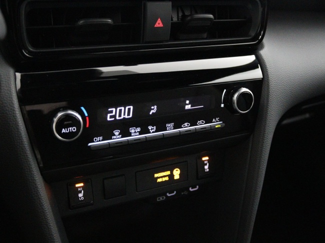 Toyota Yaris Cross - 1.5 Hybrid 115 First Edition