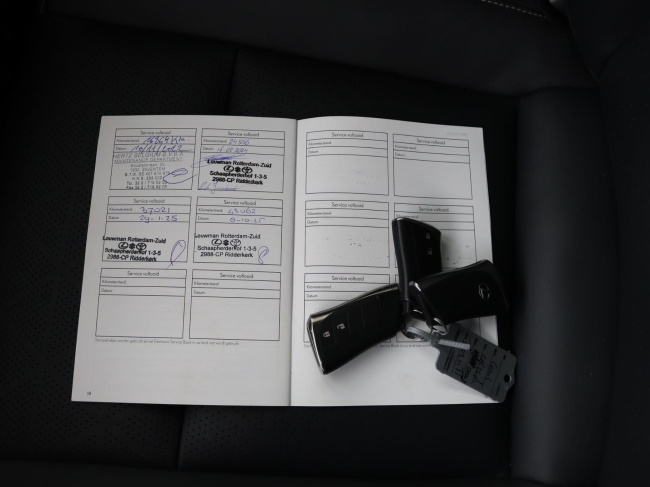 Lexus UX - 250h Luxury Line