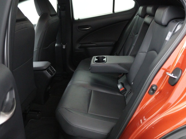 Lexus UX - 250h Luxury Line