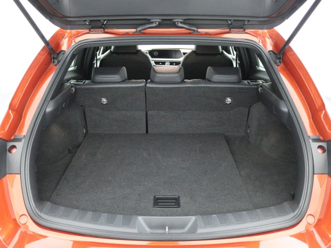 Lexus UX - 250h Luxury Line
