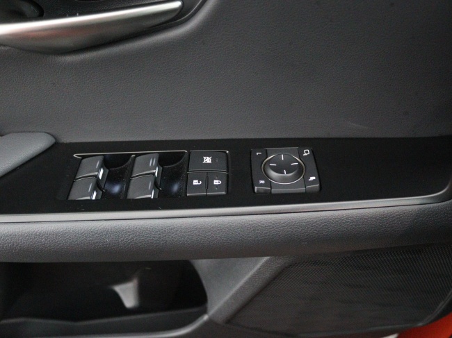 Lexus UX - 250h Luxury Line