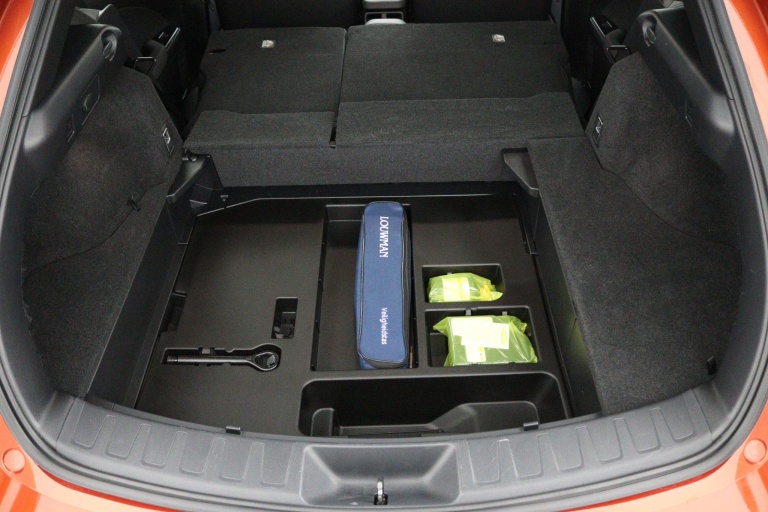 Lexus UX - 250h Luxury Line 32