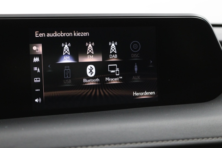 Lexus UX - 250h Luxury Line 42