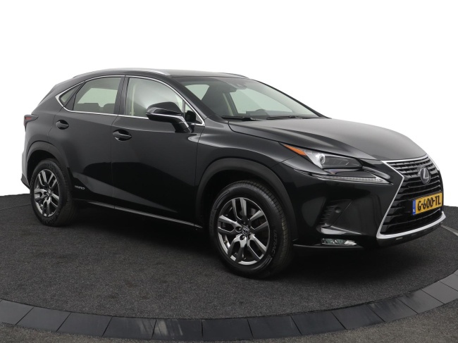 Lexus NX - 300h AWD Edition 30