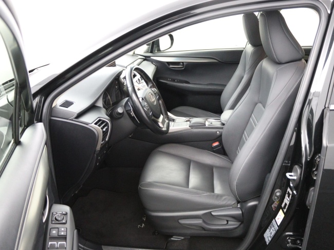 Lexus NX - 300h AWD Edition 30