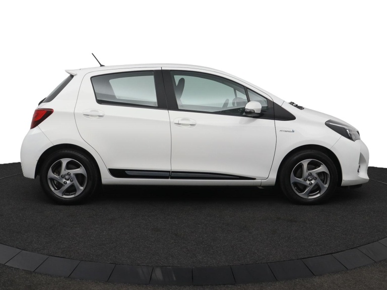 Toyota Yaris - 1.5 Hybrid Trend 13