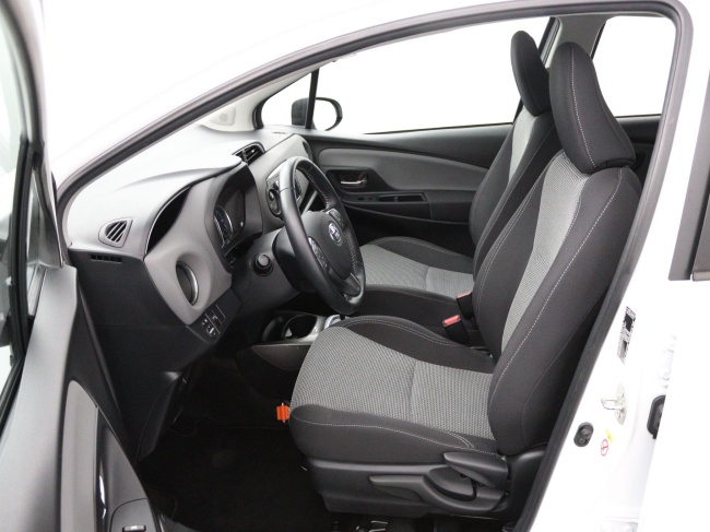 Toyota Yaris - 1.5 Hybrid Trend