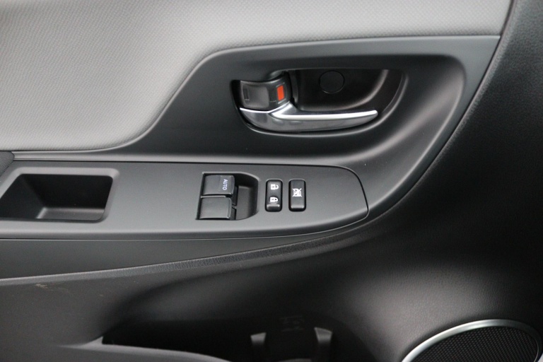 Toyota Yaris - 1.5 Hybrid Trend 28