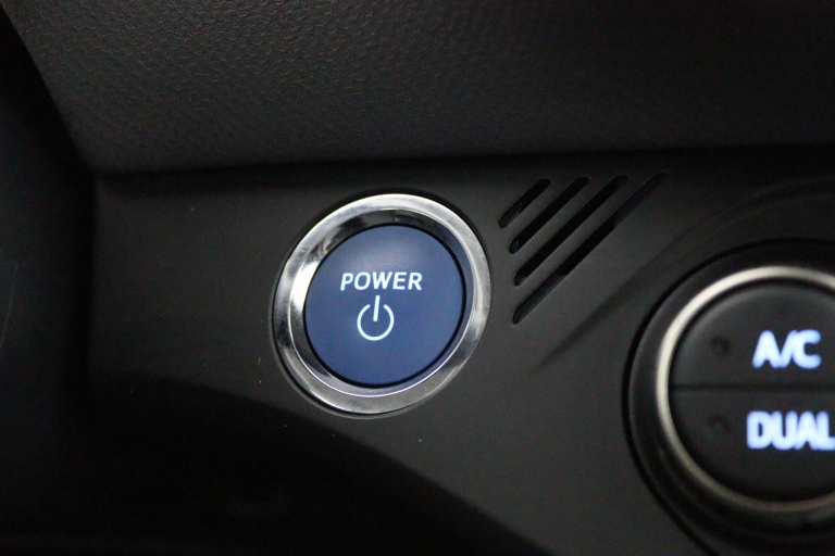 Toyota Yaris - 1.5 Hybrid Trend 41