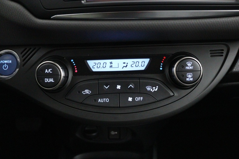 Toyota Yaris - 1.5 Hybrid Trend 7