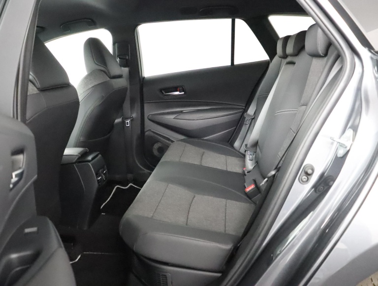 Toyota Corolla Touring Sports - Hybrid 140 Dynamic 18