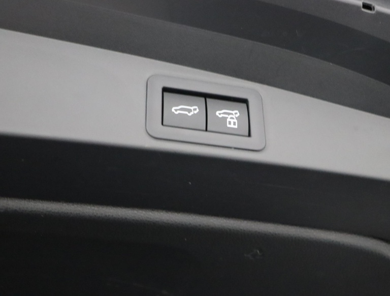 Toyota Corolla Touring Sports - Hybrid 140 Dynamic 41