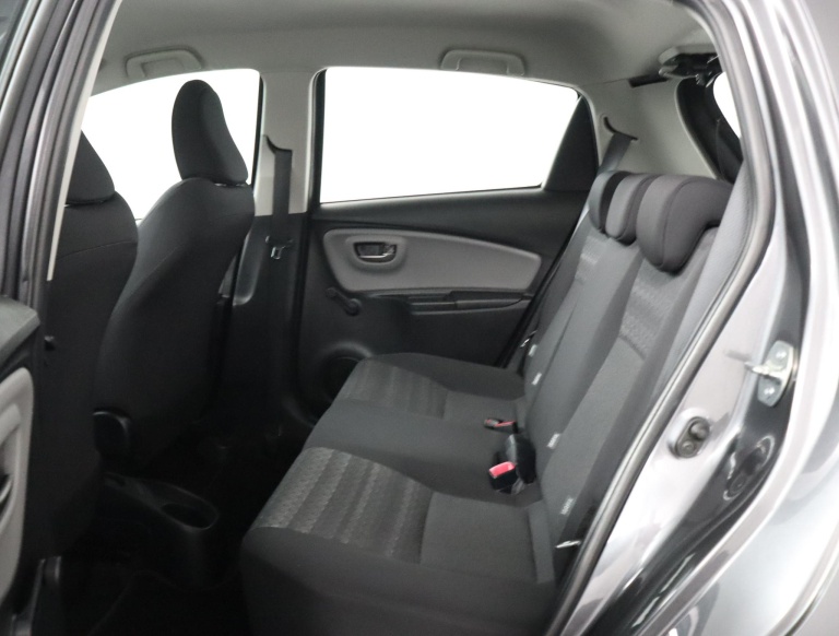Toyota Yaris - 1.0 VVT-i Aspiration 18