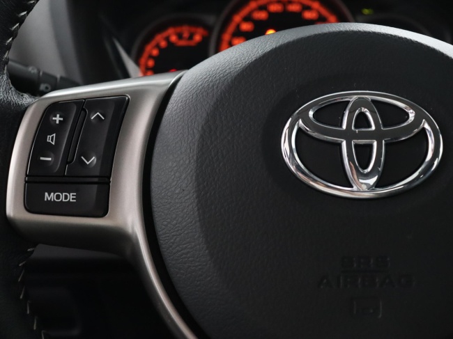 Toyota Yaris - 1.0 VVT-i Aspiration