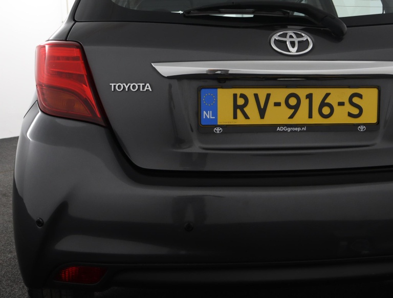 Toyota Yaris - 1.0 VVT-i Aspiration 37