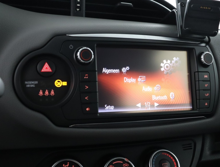 Toyota Yaris - 1.0 VVT-i Aspiration 46