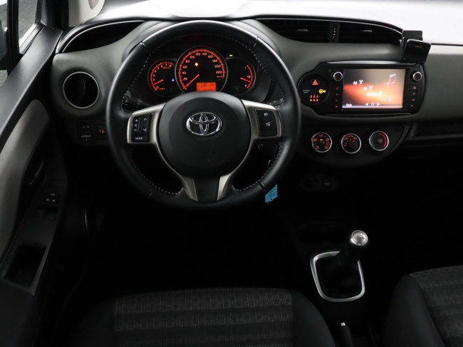 Toyota Yaris - 1.0 VVT-i Aspiration