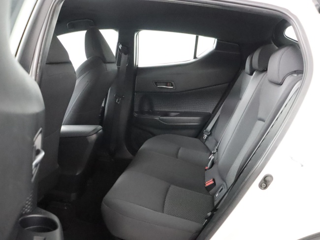 Toyota C-HR - 1.8 Hybrid Dynamic