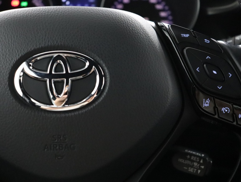 Toyota C-HR - 1.8 Hybrid Dynamic 19