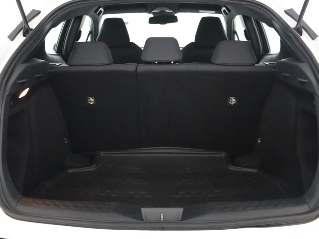 Toyota C-HR - 1.8 Hybrid Dynamic