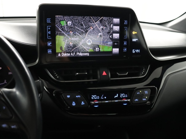 Toyota C-HR - 1.8 Hybrid Dynamic