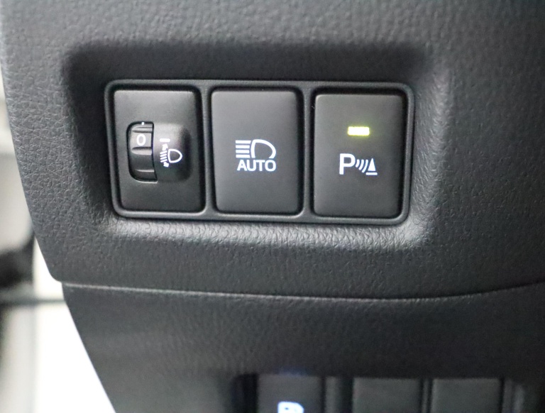 Toyota C-HR - 1.8 Hybrid Dynamic 29