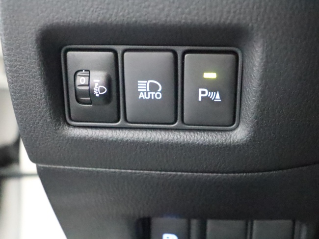 Toyota C-HR - 1.8 Hybrid Dynamic