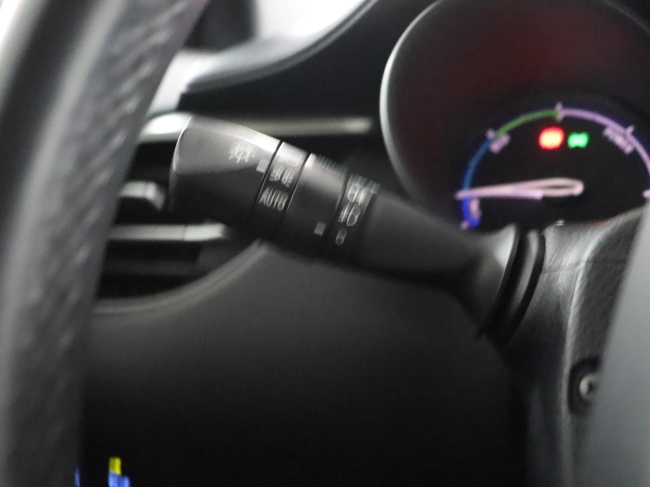 Toyota C-HR - 1.8 Hybrid Dynamic
