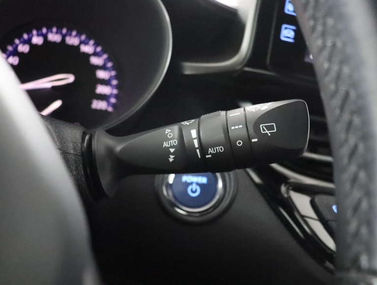 Toyota C-HR - 1.8 Hybrid Dynamic 31