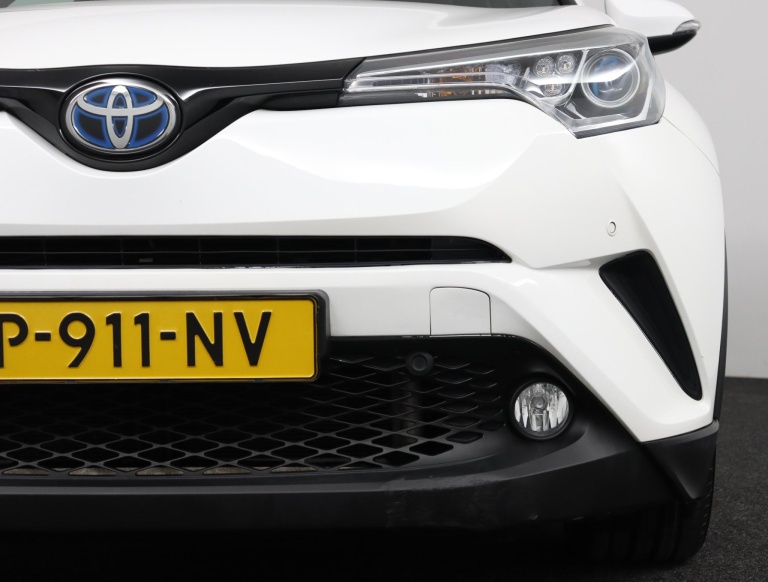 Toyota C-HR - 1.8 Hybrid Dynamic 37