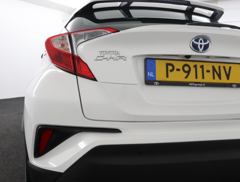 Toyota C-HR - 1.8 Hybrid Dynamic 45